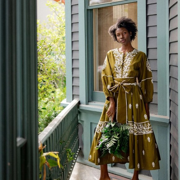 Sue Sartor Jewel Neck Sue Sartor Flounce Dark Matcha Green Embroidered Dress - Picture 1 of 10